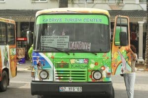 czego unikać na wakacjach, czego nie robić na urlopie, bezpieczne podr&oacute;żowanie, czego unikać na wakacjach, błedy na urlopie