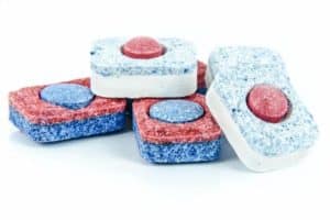 10 nietypowych zastosowań tabletki do zmywarki