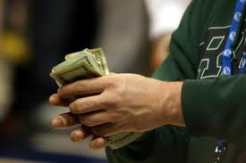 Alergia na pyłki jak sobie z nią radzić?